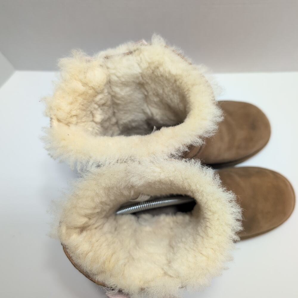 Ugg Pala Sheepskin Suede Ribbon Tie Cozy Boots Girl's Size 5 - Picture 4 of 8